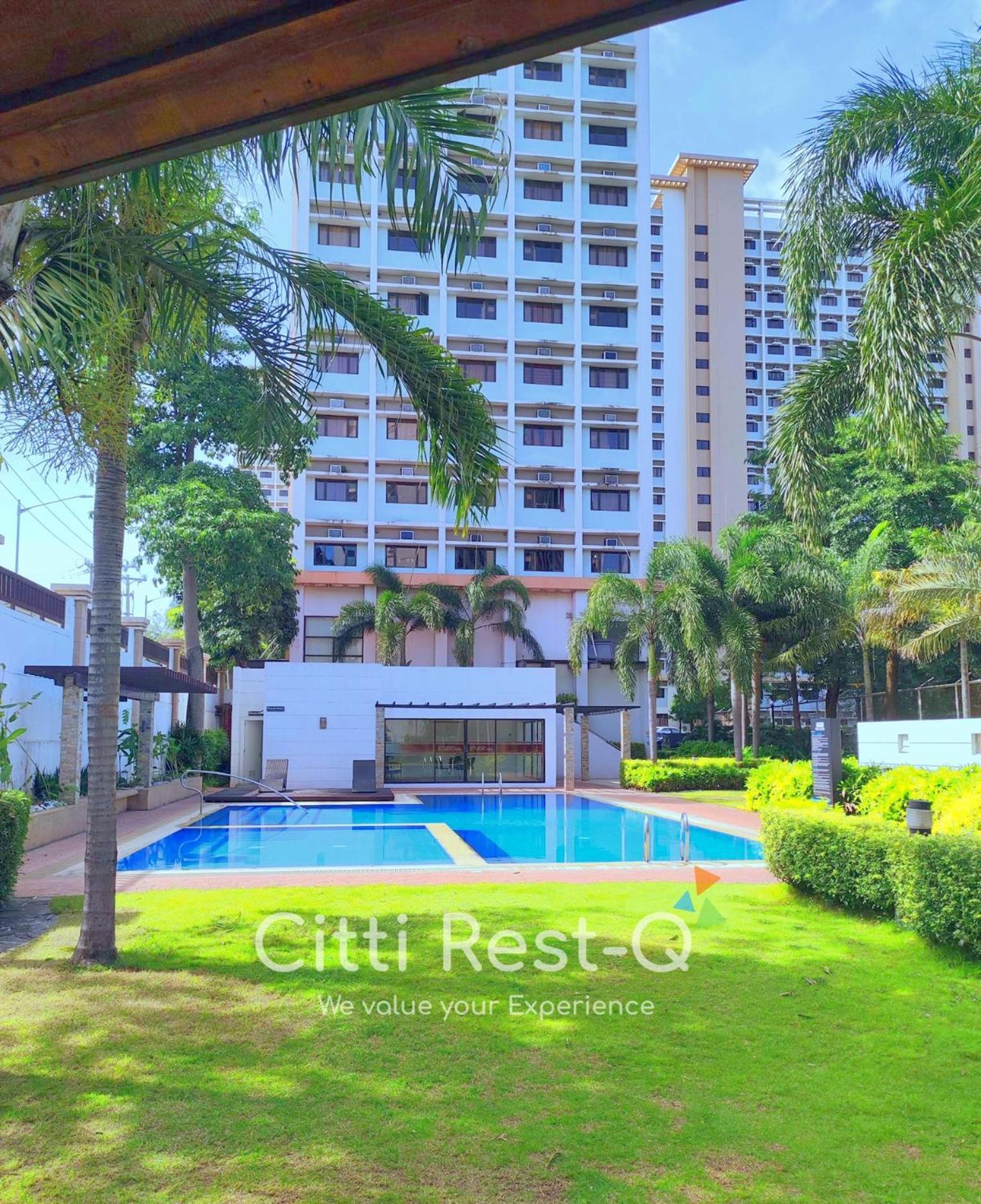 Cozy Unit With Free Pool, Netflix & Wifi In Alabang Crq3 Aparthotel Muntinlupa City Kültér fotó