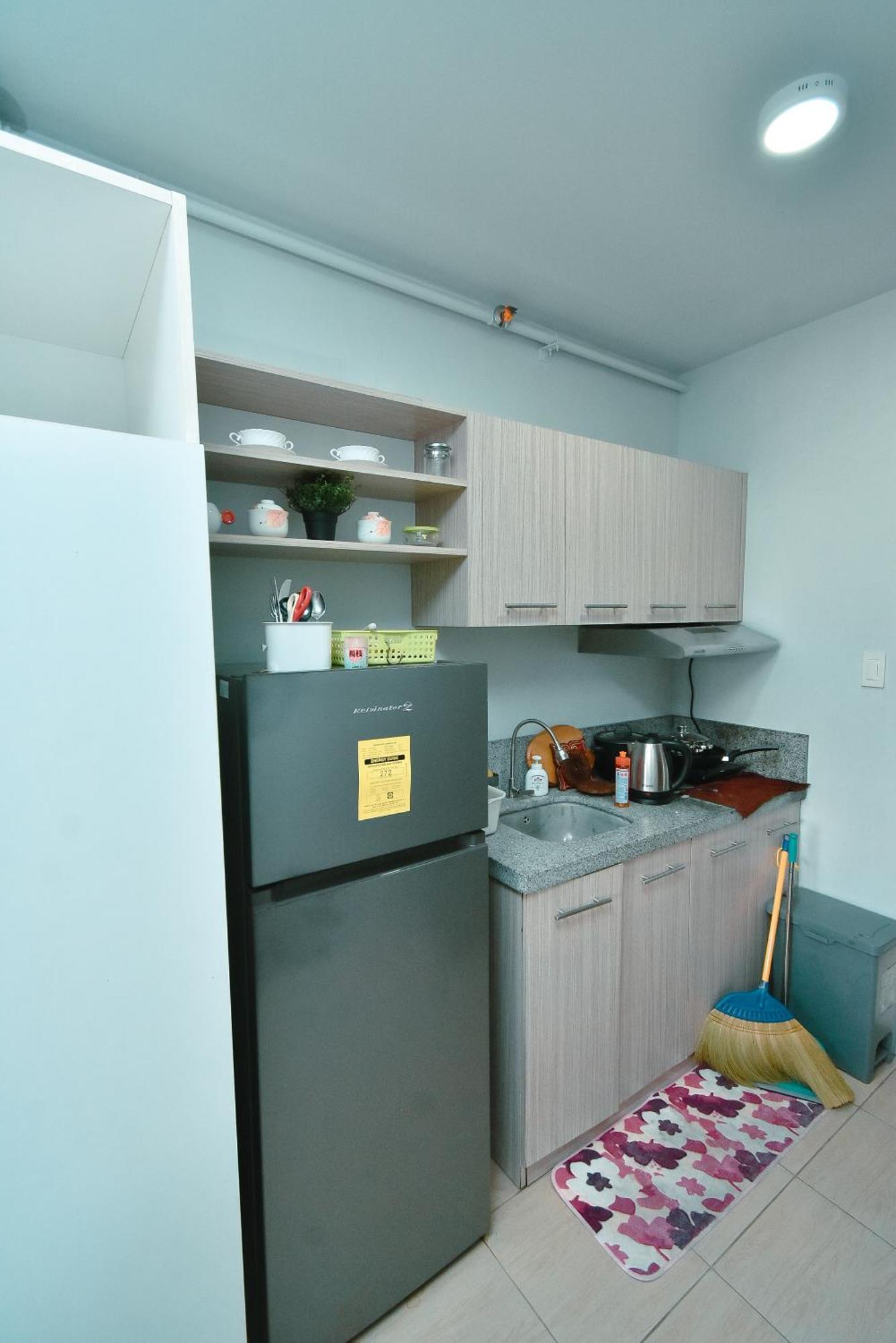 Cozy Unit With Free Pool, Netflix & Wifi In Alabang Crq3 Aparthotel Muntinlupa City Kültér fotó